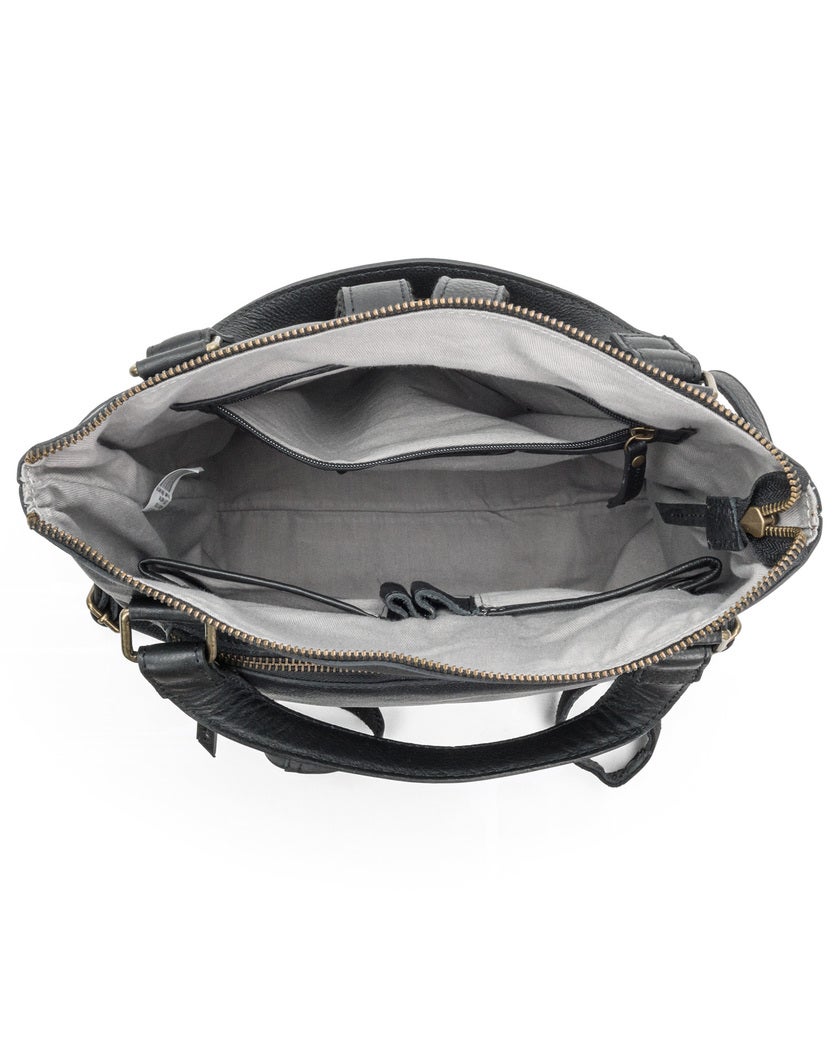 House of Sajaco Svart Väska