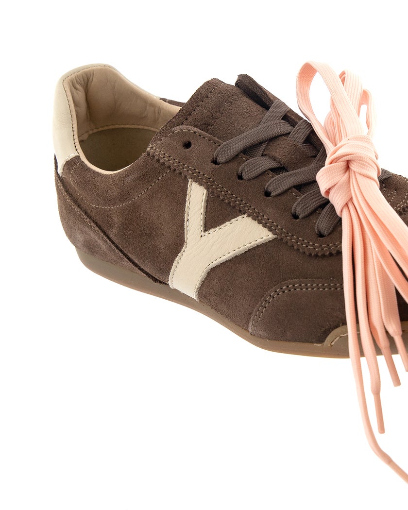 Sneaky Steve Brun Sneakers