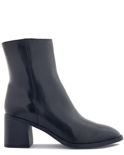 Ella of Sweden Svart Stövlett