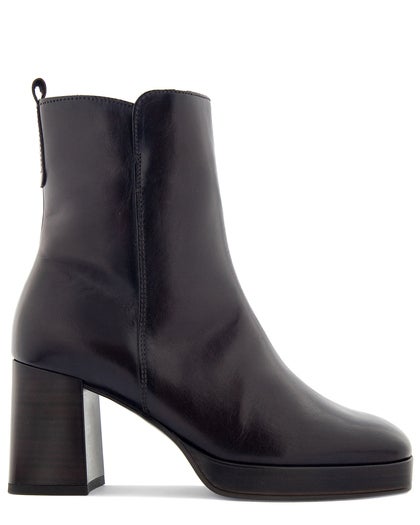 Gabor Brun Stövlett