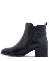 Lodetti Svart Stövlett