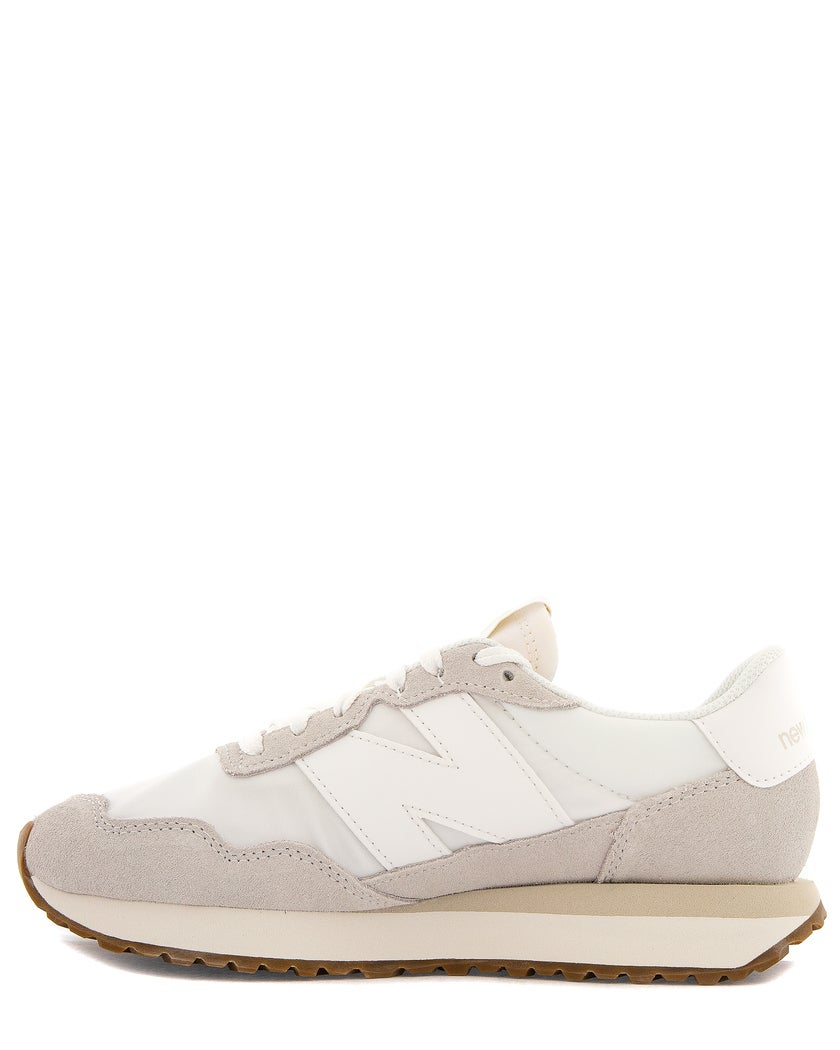 New Balance Vit Sneakers