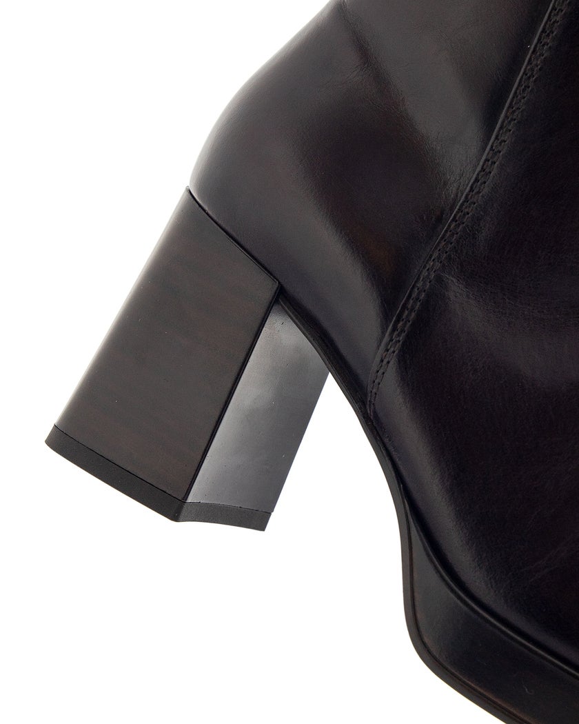 Gabor Brun Stövlett